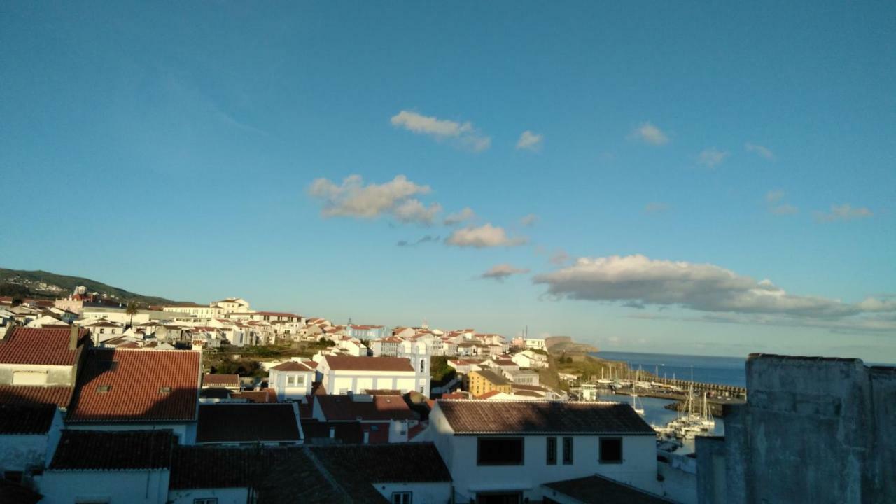 Brivaldo Guest House Angra do Heroísmo Exterior photo